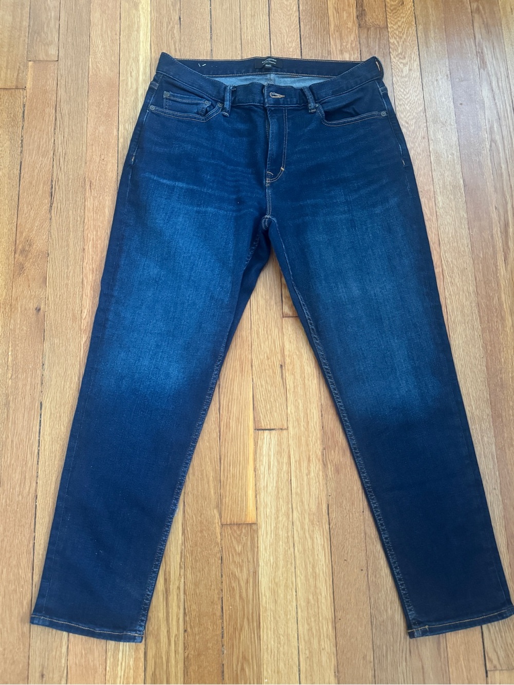 Banana Republic Factory Travel Athletic Jeans 35x30